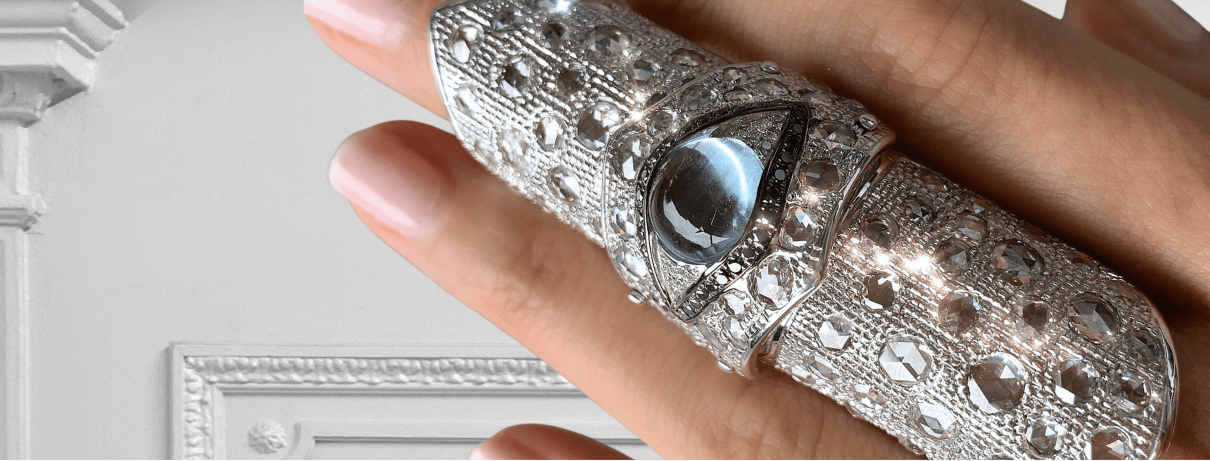 Limelight Nova | Showroom | Loree Rodkin